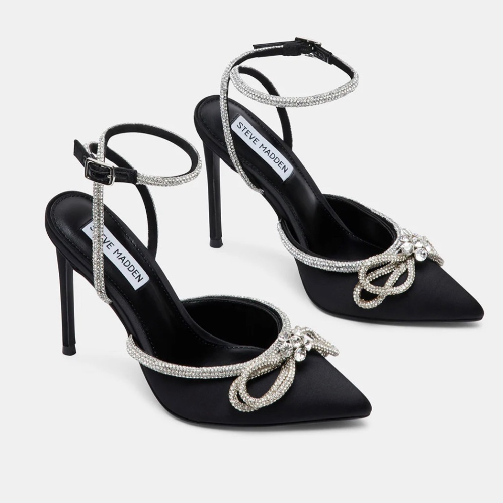 Steve Madden Viable Black Heels
